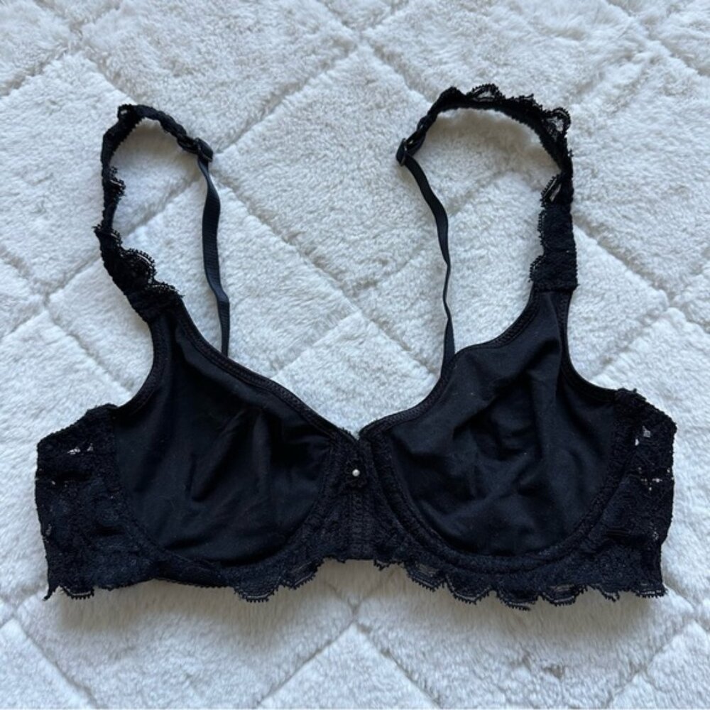 Victoria's Secret | Vintage Black Micro Plush Lace Trim Bra | Size 34A